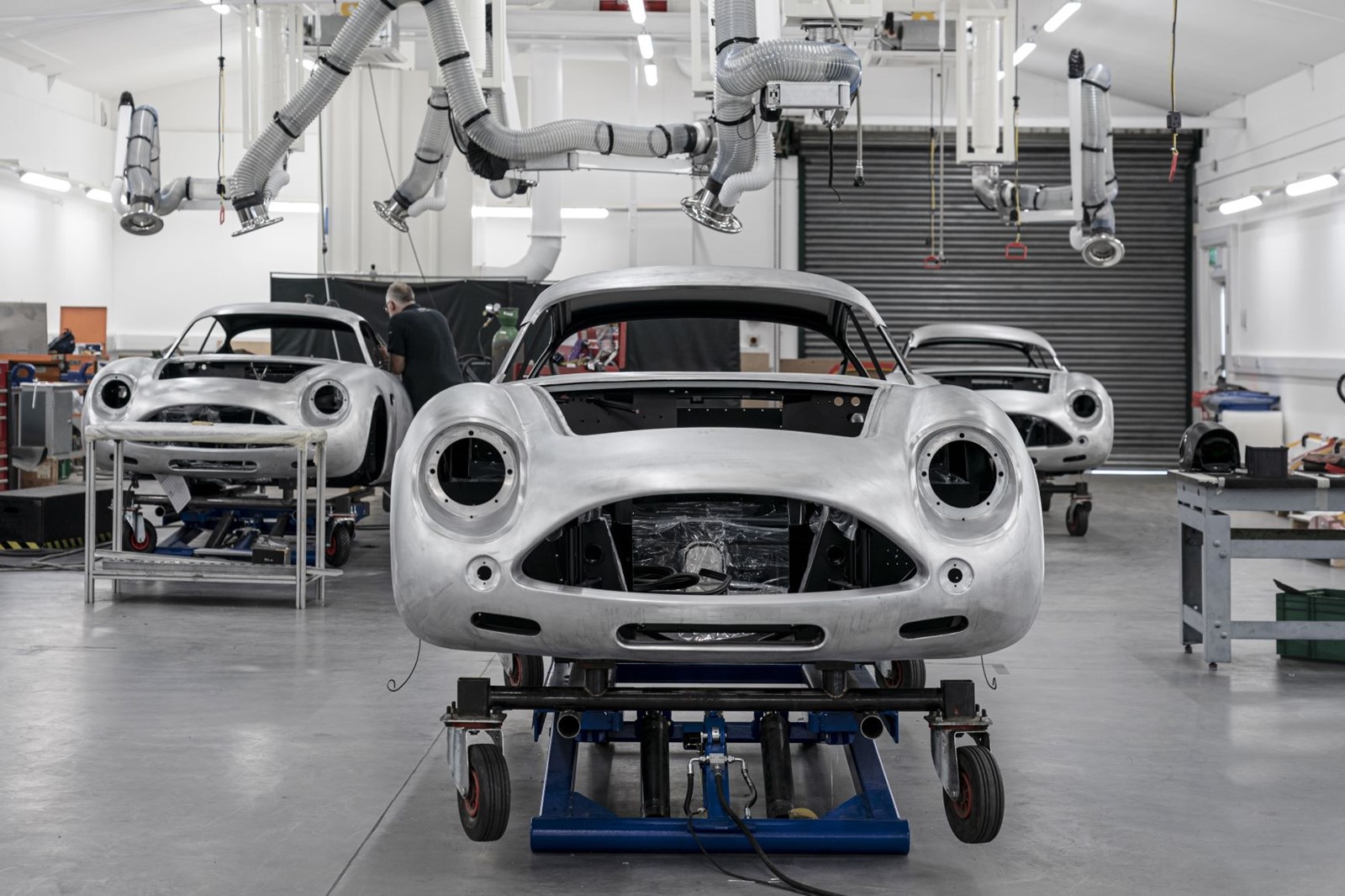 Aston_Martin_DB4GT_Zagato_BuildNewport_Pagnell01-jpg Aston_Martin_DB4GT_Zagato_BuildNewport_Pagnell01-jpg